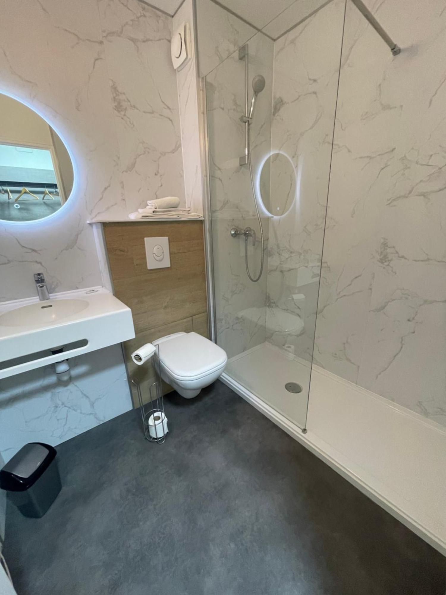 Hotel Castel Neuves-Maisons Εξωτερικό φωτογραφία